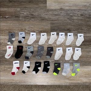 Nike- Toddler Socks for Shoe Size 3-7, 23 pairs.